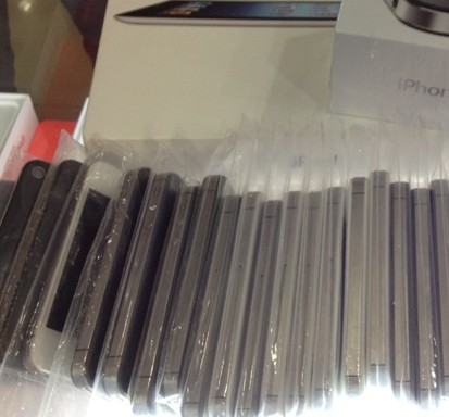 澳洲女留學(xué)生出售iPhone5遭買家連捅數(shù)刀送醫(yī)