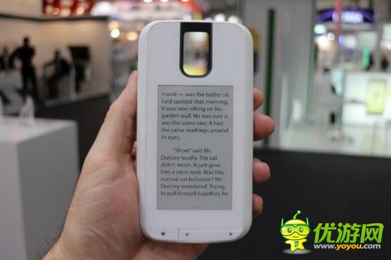 雙屏幕:神器手機(jī)殼為你手機(jī)多加一個屏幕