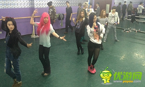 二次元走進(jìn)現(xiàn)實(shí) 《疾風(fēng)勇者傳》Cosplay排練