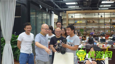 網絡神劇“萬萬沒想到” 驚現《我叫MT》搞怪花絮