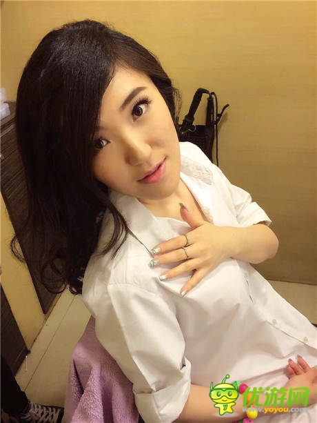 嘻哈女神范兒 《一起闖三國(guó)》明星團(tuán)長(zhǎng)專訪