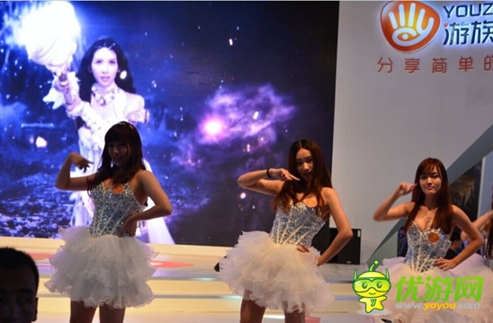 游族展臺ChinaJoy現(xiàn)場首曝 戰(zhàn)艦與小天鵝