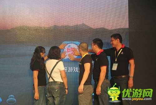 語(yǔ)音社交APP《呀呀語(yǔ)音》正式發(fā)布 定位手游公會(huì)